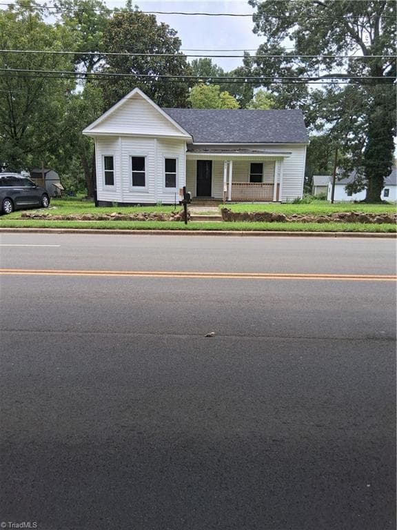 805 N Mebane Street # B, Burlington NC 27217