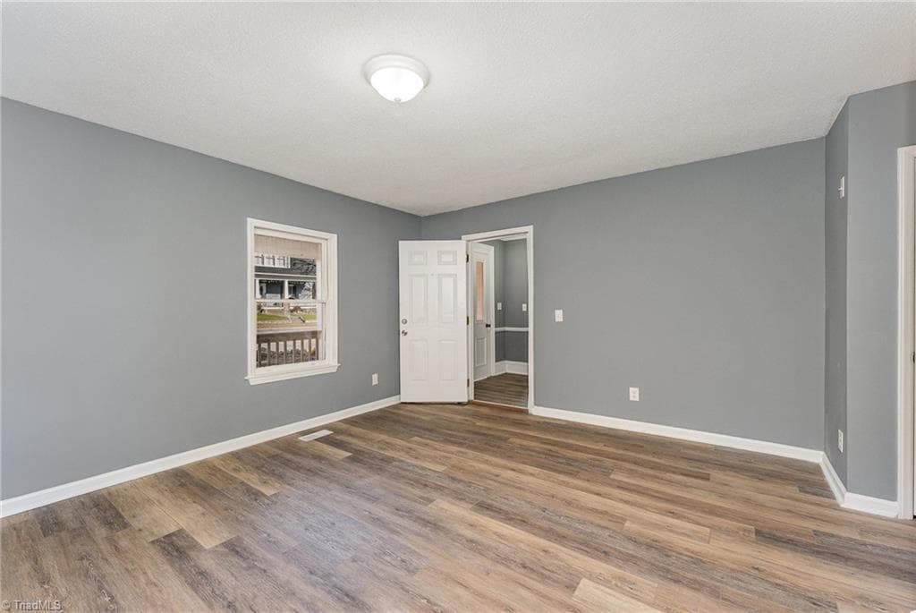 Living room in 2nd updated apartment. - 805 N Mebane Street # B, Burlington NC 27217, Burlington