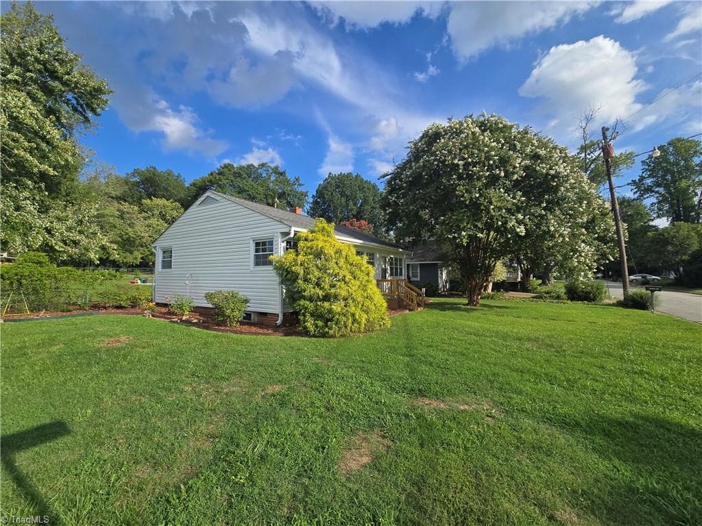 Stick/Site Built at 1308 Bogart Street, Greensboro NC 27405, photo 12 of 29
