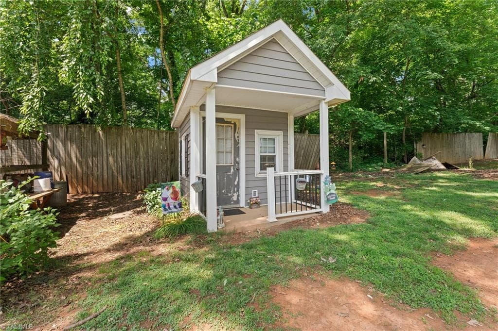 Stick/Site Built at 5754 Stanleyville Drive, Winston-Salem NC 27105, Winston-Salem, photo 44 of 47