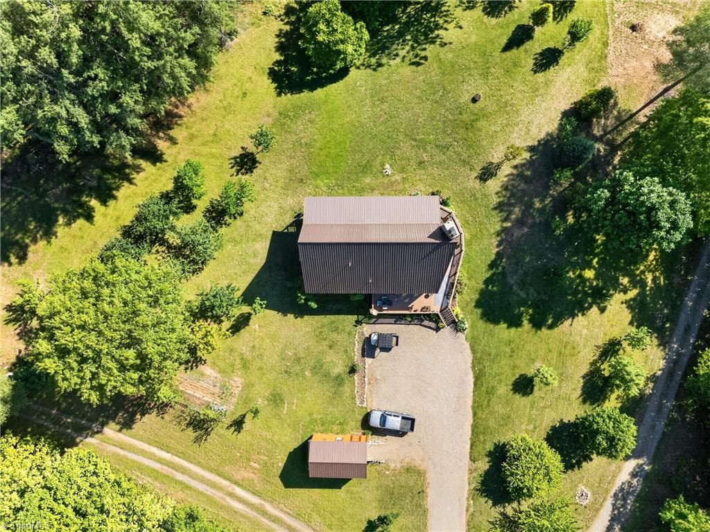 Stick/Site Built at 354 Two Rivers Drive, Independence VA 24348, Independence, photo 41 of 50