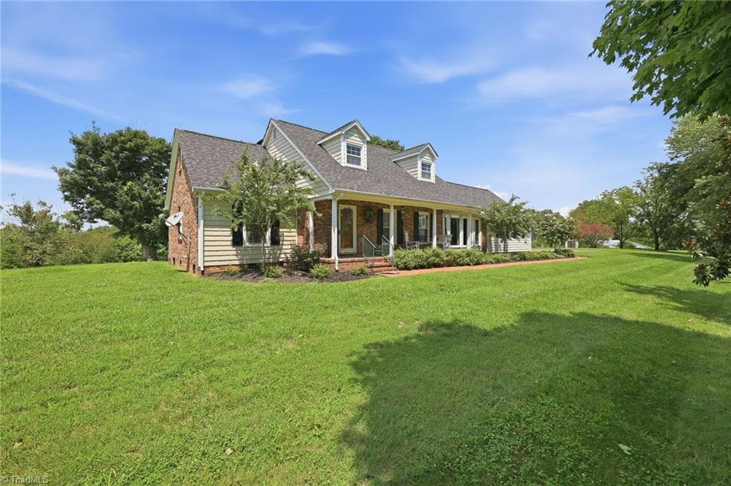 Stick/Site Built at 1207 Grassy Creek Road, Pinnacle NC 27043, photo 7 of 50