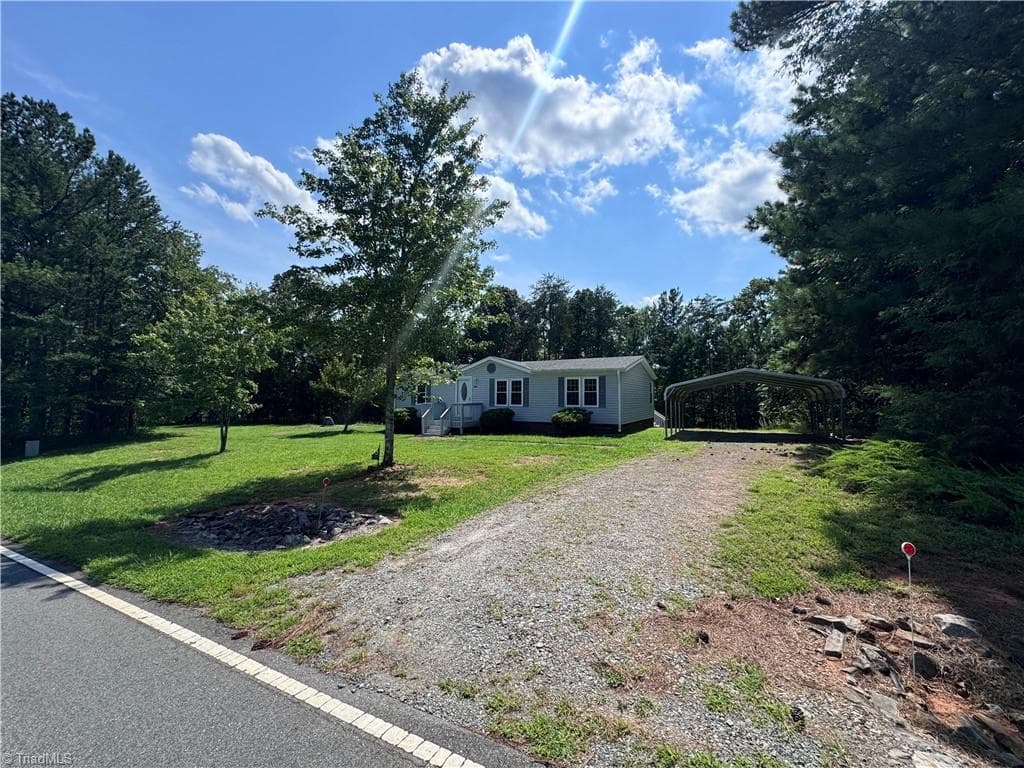 Manufactured Home at 5052 Friendship Circle Road, East Bend NC 27018, East Bend, photo 43 of 50