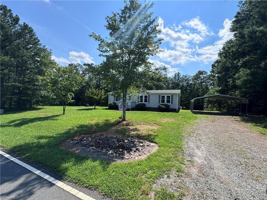 Manufactured Home at 5052 Friendship Circle Road, East Bend NC 27018, East Bend, photo 49 of 50