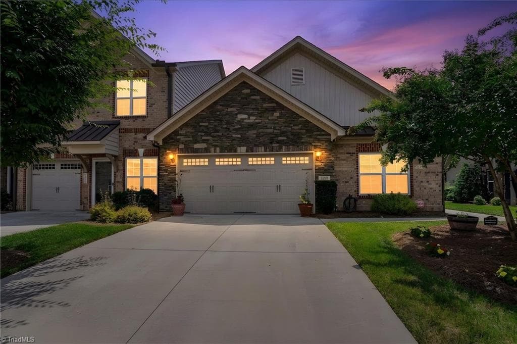 Stick/Site Built at 1240 United Court, Winston-Salem NC 27103, Winston-Salem, photo 2 of 36