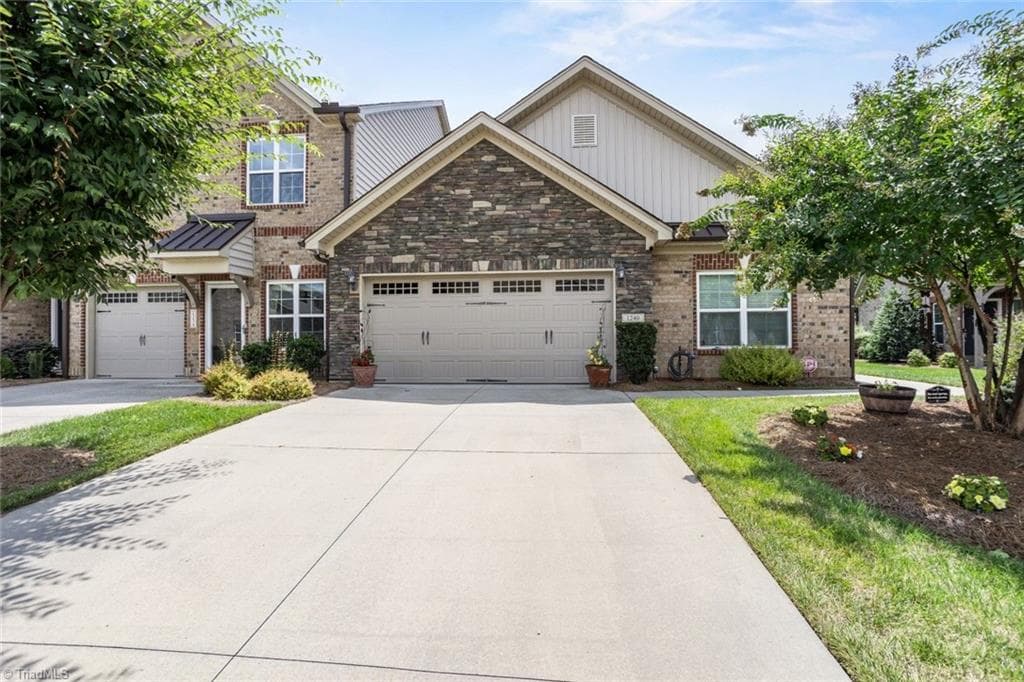 1240 United Court, Winston-Salem NC 27103