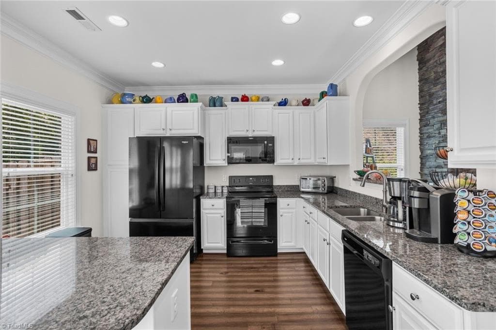 Stick/Site Built at 1240 United Court, Winston-Salem NC 27103, Winston-Salem, photo 11 of 36