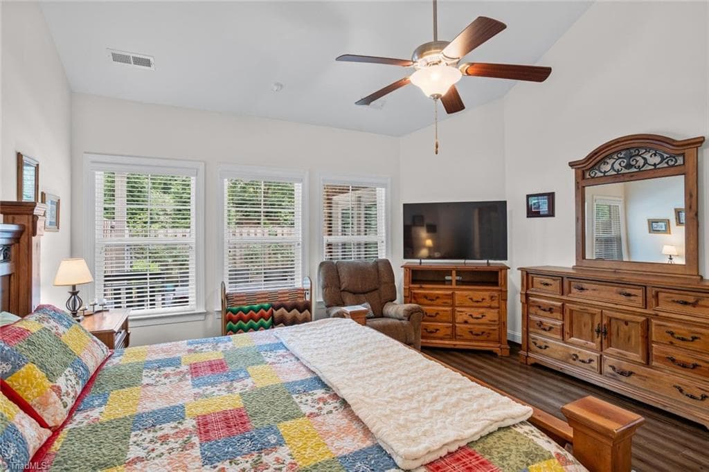 Stick/Site Built at 1240 United Court, Winston-Salem NC 27103, Winston-Salem, photo 19 of 36