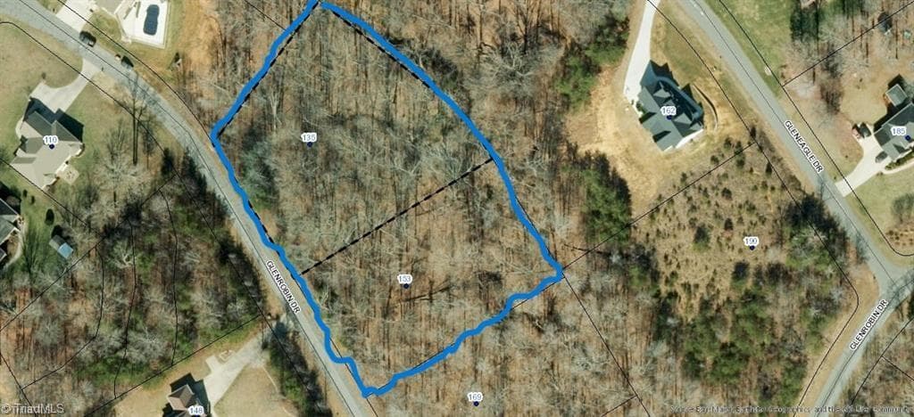 Single Family Residence at 135 Glenrobin Drive, Eden NC 27288, Eden, photo 2 of 4