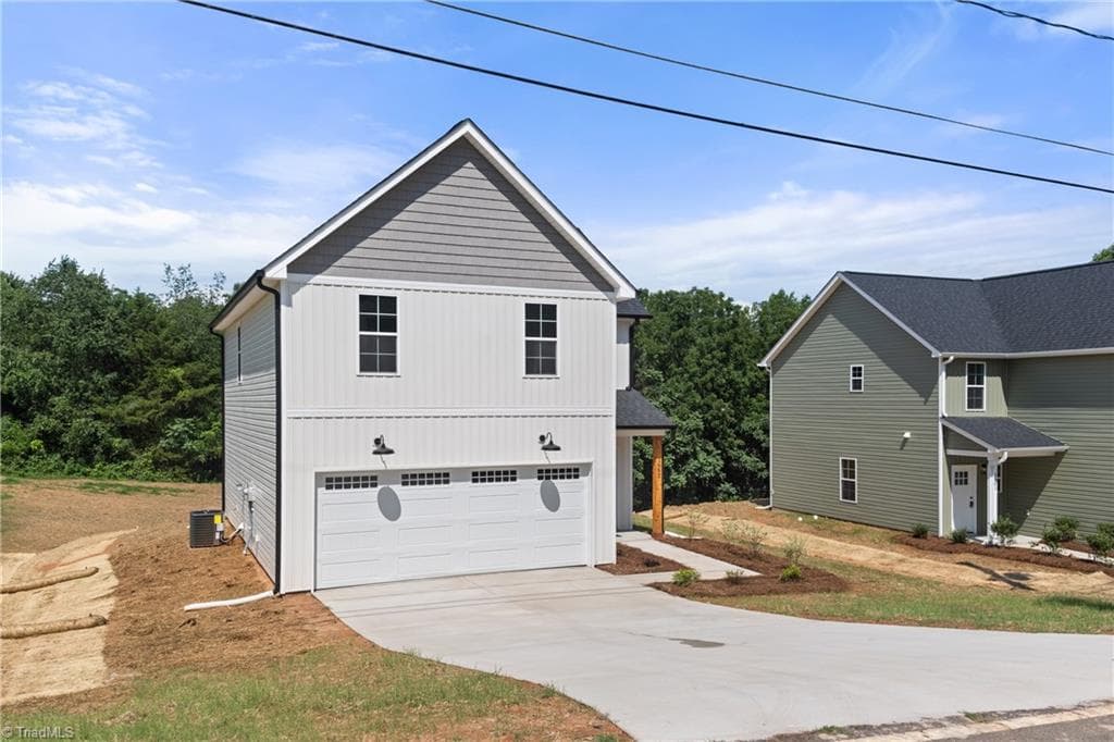 Stick/Site Built at 1667 Ralee Drive, Winston-Salem NC 27127, Winston-Salem, photo 4 of 38