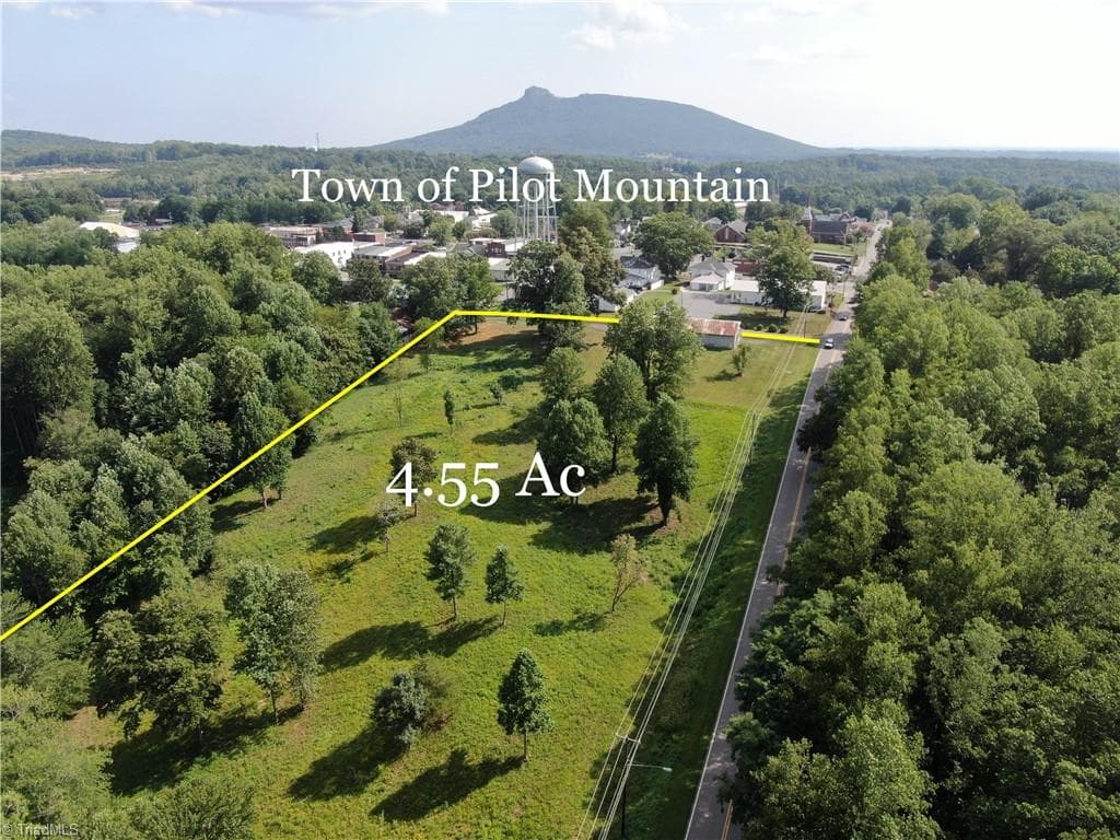 209 Second Street, Pilot Mountain NC 27041