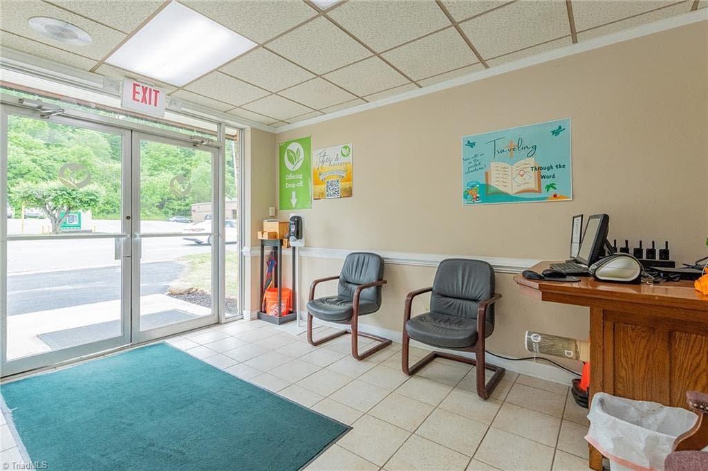 Retail at 22 S Talbert Boulevard, Lexington NC 27292, photo 2 of 39