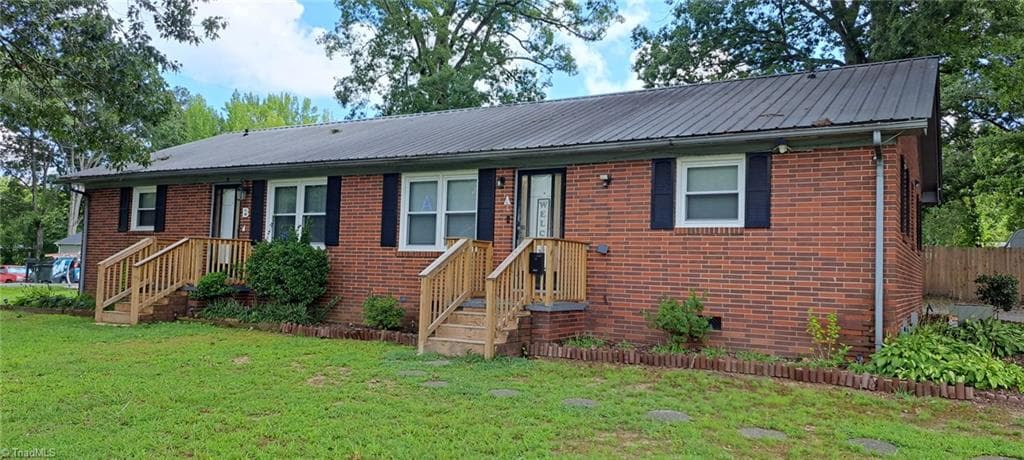 6 Garden Street, Thomasville NC 27360