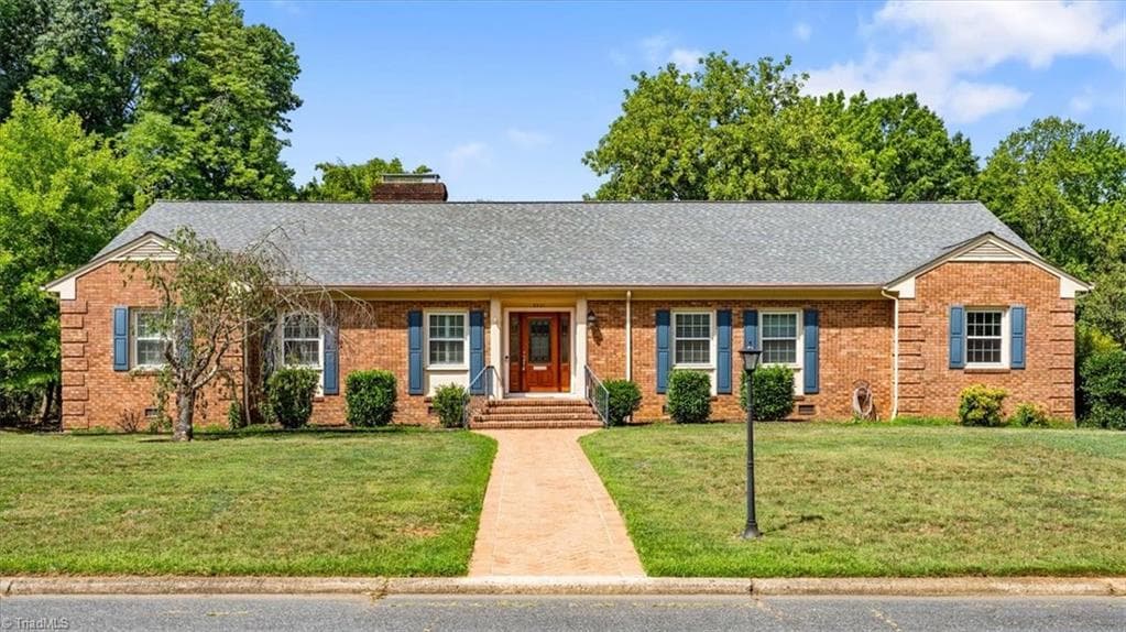 Stick/Site Built at 2321 Danbury Road, Greensboro NC 27408, photo 2 of 50
