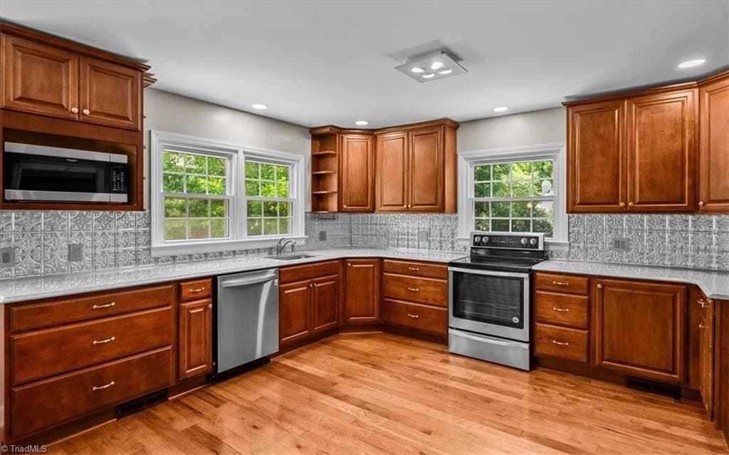 Stick/Site Built at 2321 Danbury Road, Greensboro NC 27408, photo 12 of 50