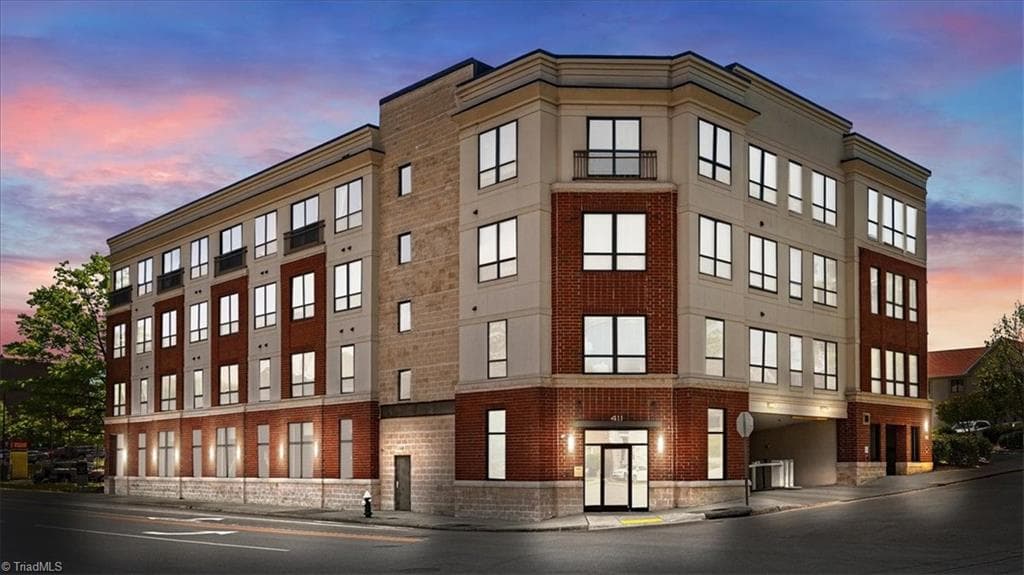 411 W Washington Street # 108, Greensboro NC 27401