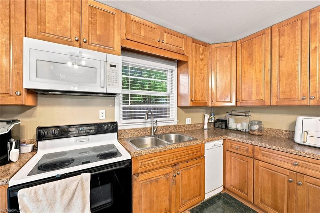 Stick/Site Built at 327 Burke Street, Gibsonville NC 27249, Gibsonville, photo 11 of 34