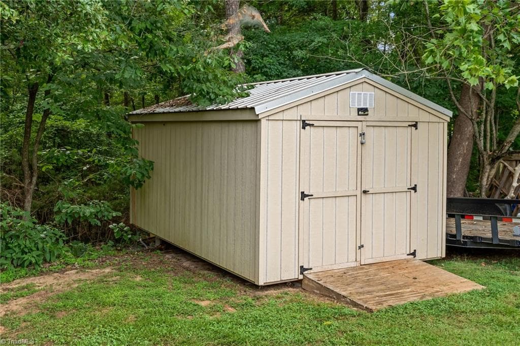Stick/Site Built at 4763 Pineview Drive, Trinity NC 27370, photo 44 of 50