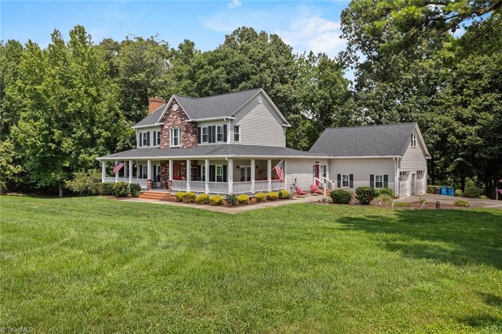 325 Buck Seaford Road, Mocksville NC 27028
