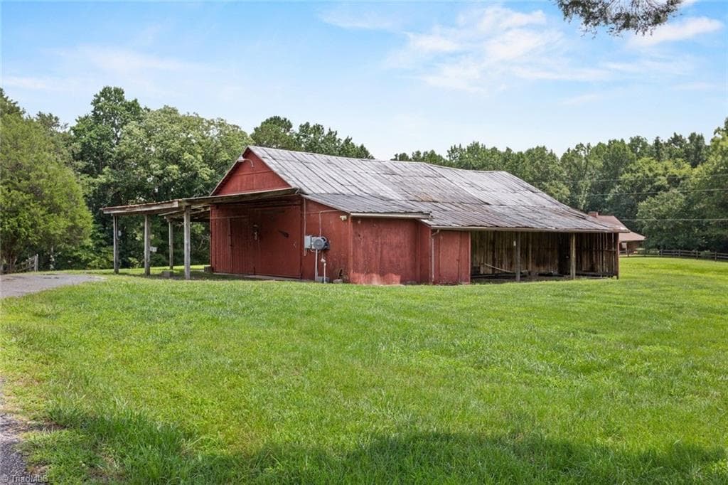Stick/Site Built at 325 Buck Seaford Road, Mocksville NC 27028, photo 41 of 50