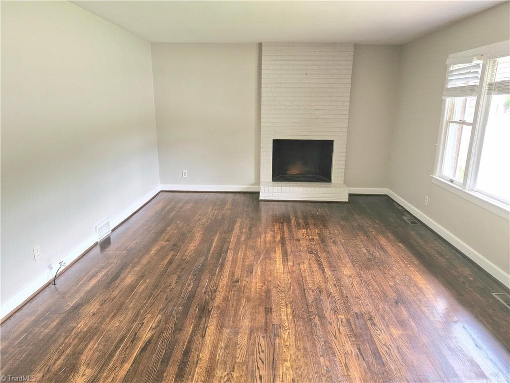Stick/Site Built at 1603 Wendover Drive, High Point NC 27262, photo 7 of 18