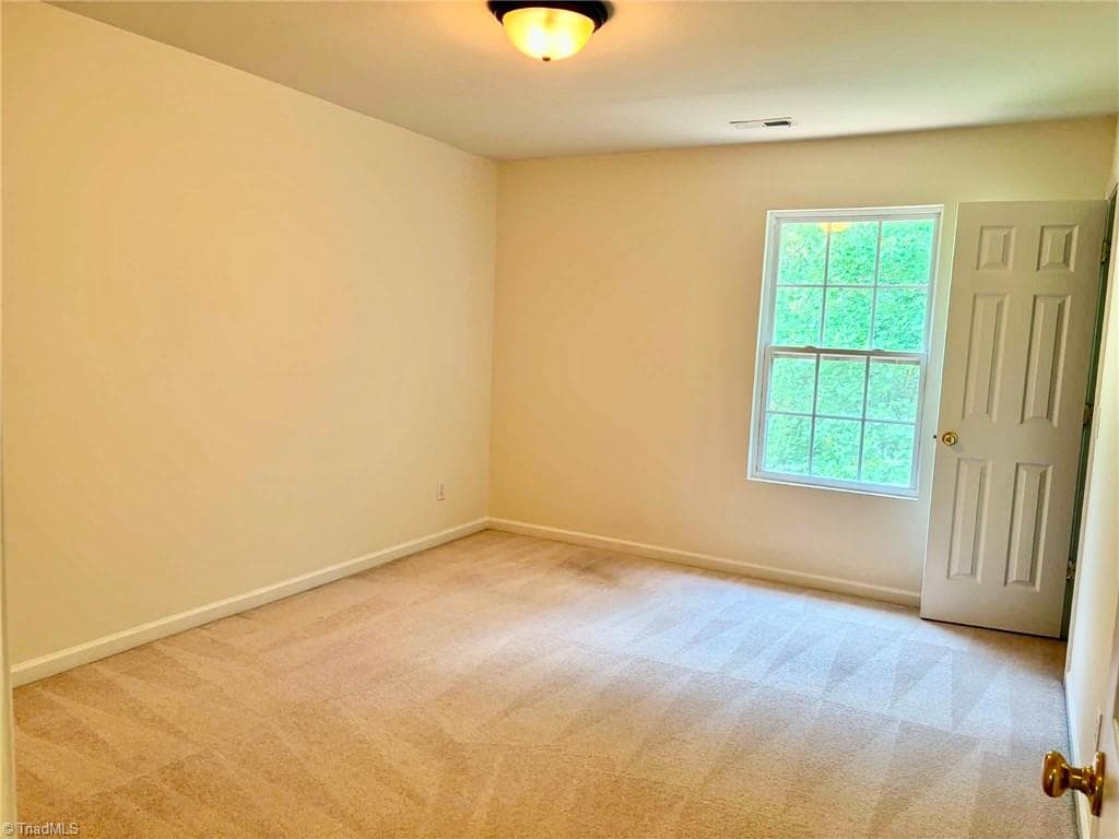 Stick/Site Built at 5268 Ivystone Lane, Winston-Salem NC 27104, Winston-Salem, photo 13 of 14