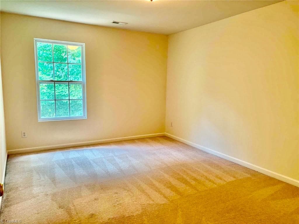 Stick/Site Built at 5268 Ivystone Lane, Winston-Salem NC 27104, Winston-Salem, photo 12 of 14