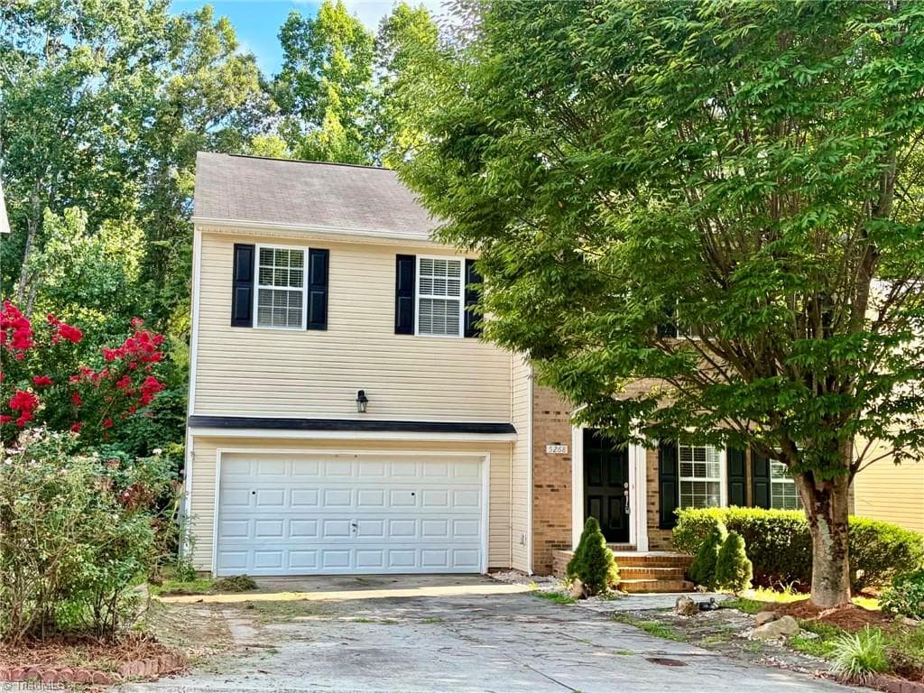 5268 Ivystone Lane, Winston-Salem NC 27104