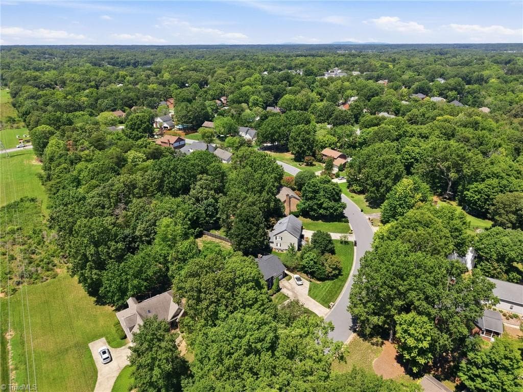 Stick/Site Built at 2019 La Dora Drive, High Point NC 27265, photo 42 of 49