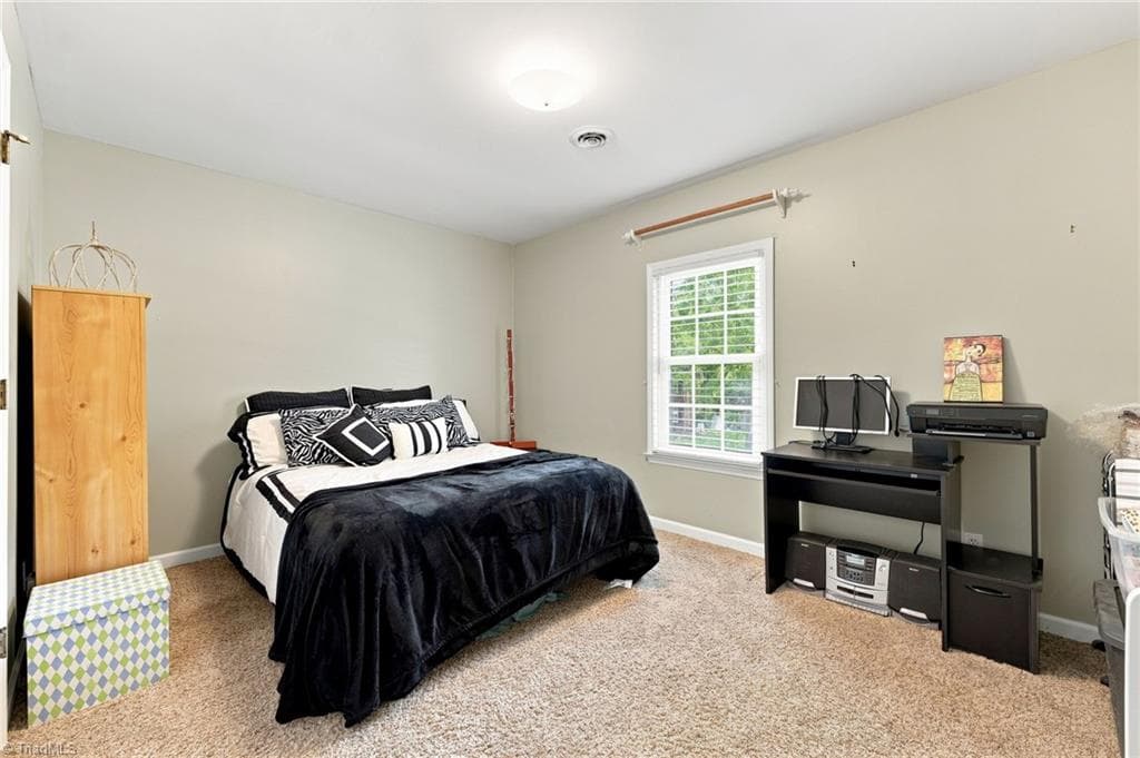 Stick/Site Built at 2019 La Dora Drive, High Point NC 27265, photo 26 of 49