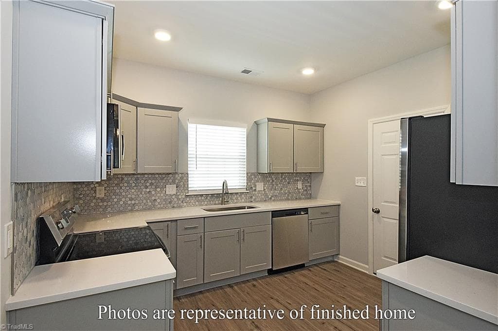 Stick/Site Built at 3433 Littlefield Way, Greensboro NC 27405, photo 13 of 38