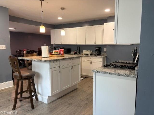Stick/Site Built at 306 Oakview Road, High Point NC 27265, photo 2 of 23