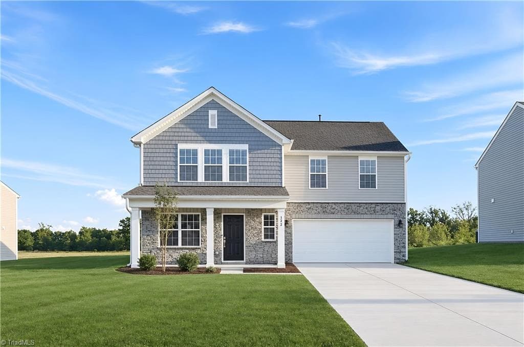 122 Primrose Street, King NC 27021