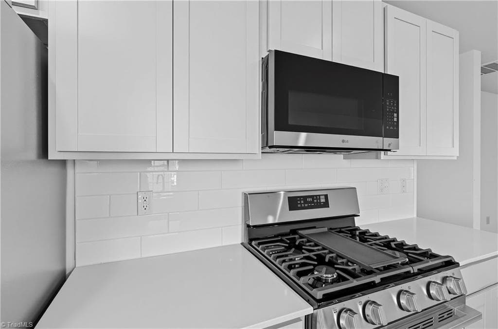 Stick/Site Built at 122 Primrose Street, King NC 27021, photo 14 of 32