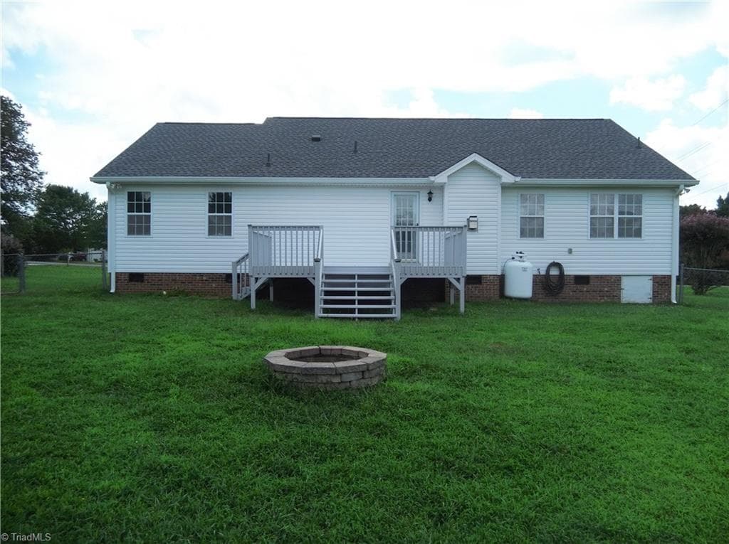 Stick/Site Built at 2903 Mitchell Wood Drive, Browns Summit NC 27214, Browns Summit, photo 8 of 28