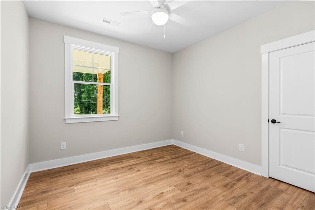 Stick/Site Built at 1807 Bramblewood Trail, Pfafftown NC 27040, photo 16 of 34