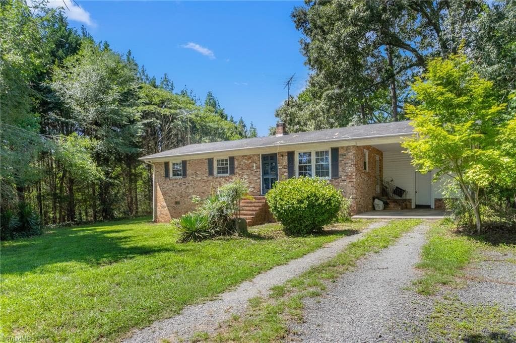 Stick/Site Built at 530 Frank Road, Reidsville NC 27320, Reidsville, photo 7 of 50