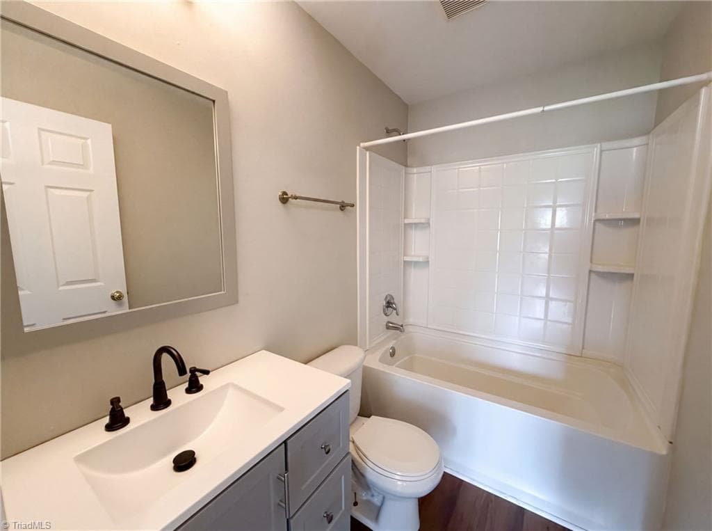 Stick/Site Built at 112 Rockbridge Court, Kernersville NC 27284, photo 13 of 26
