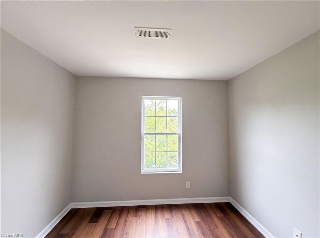 Stick/Site Built at 112 Rockbridge Court, Kernersville NC 27284, photo 12 of 26