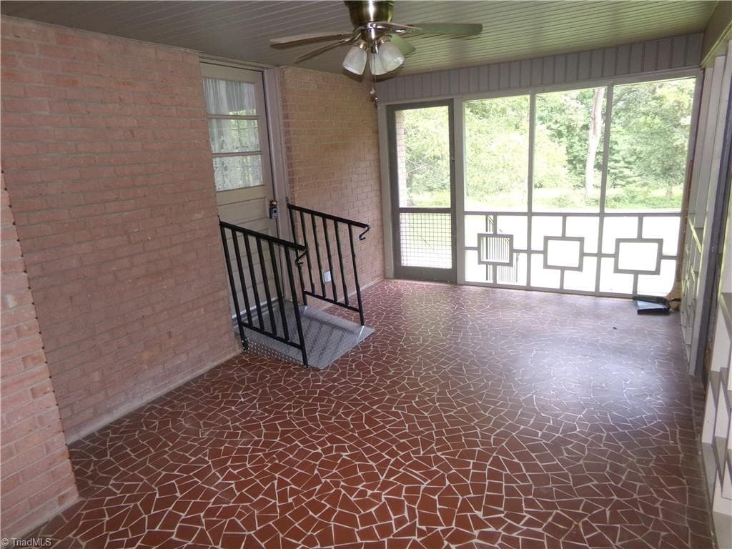 Stick/Site Built at 362 Happy Hollow Court, Lexington NC 27295, photo 5 of 10