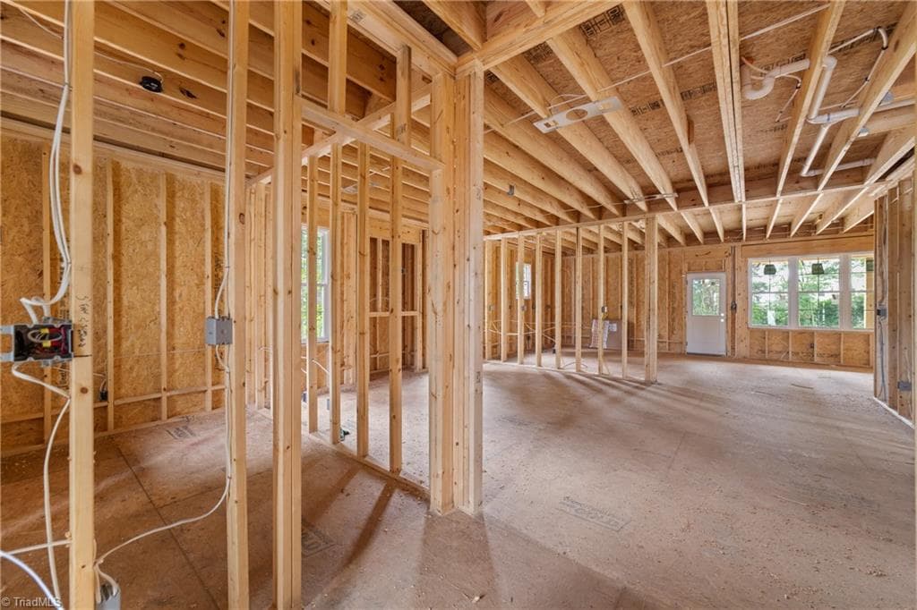 Stick/Site Built at 4628 Pinehill Drive, Pfafftown NC 27040, photo 3 of 17