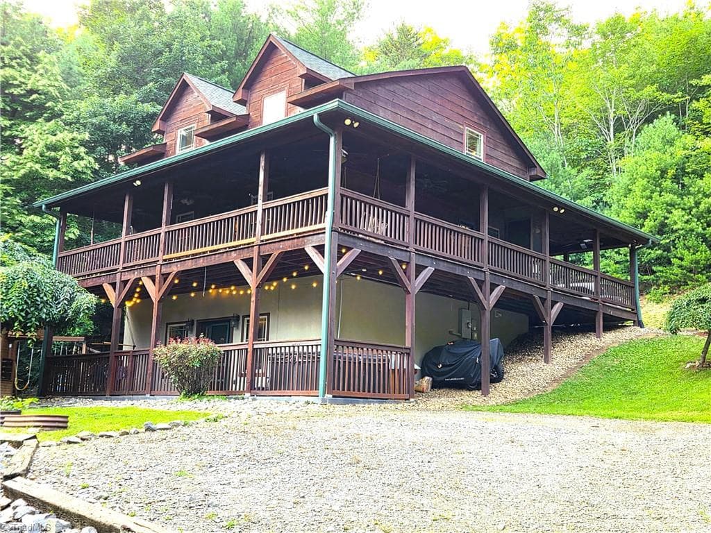 Stick/Site Built at 1647 Staghorn Road, Purlear NC 28665, Purlear, photo 3 of 40