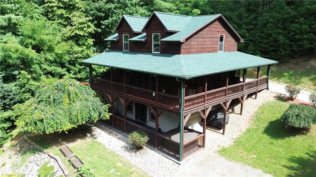 Stick/Site Built at 1647 Staghorn Road, Purlear NC 28665, Purlear, photo 33 of 40