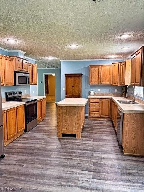 Manufactured Home at 88 Dixon Lane, Roxboro NC 27574, photo 6 of 17