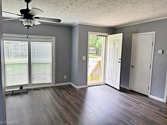 Manufactured Home at 88 Dixon Lane, Roxboro NC 27574, photo 12 of 17