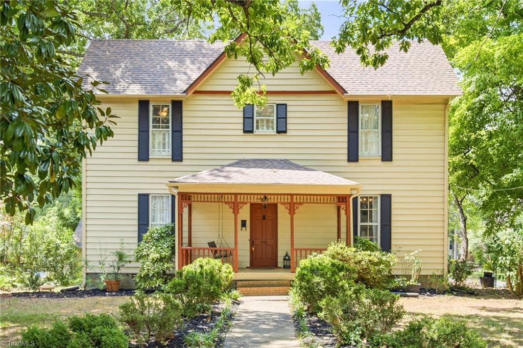Stick/Site Built at 916 W Davis Street, Burlington NC 27215, Burlington, photo 2 of 50