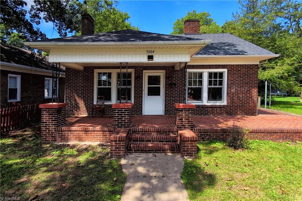 3004 N Patterson Avenue, Winston-Salem NC 27105