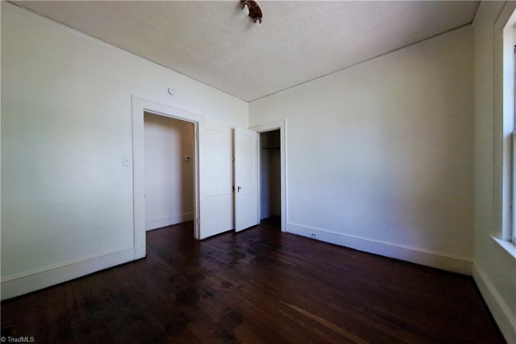 Stick/Site Built at 3004 N Patterson Avenue, Winston-Salem NC 27105, Winston-Salem, photo 20 of 40