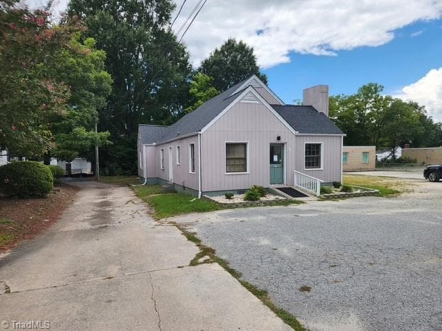 Office at 606 Randolph Street, Thomasville NC 27360, photo 6 of 20