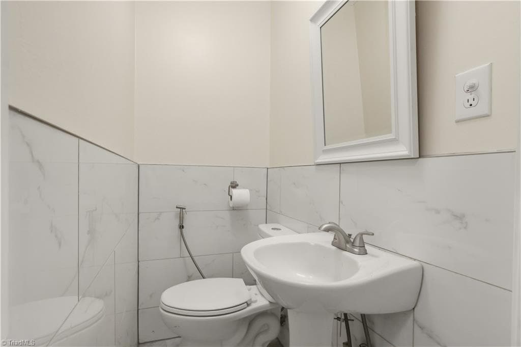 Stick/Site Built at 114 N Hall Street, High Point NC 27263, photo 14 of 30